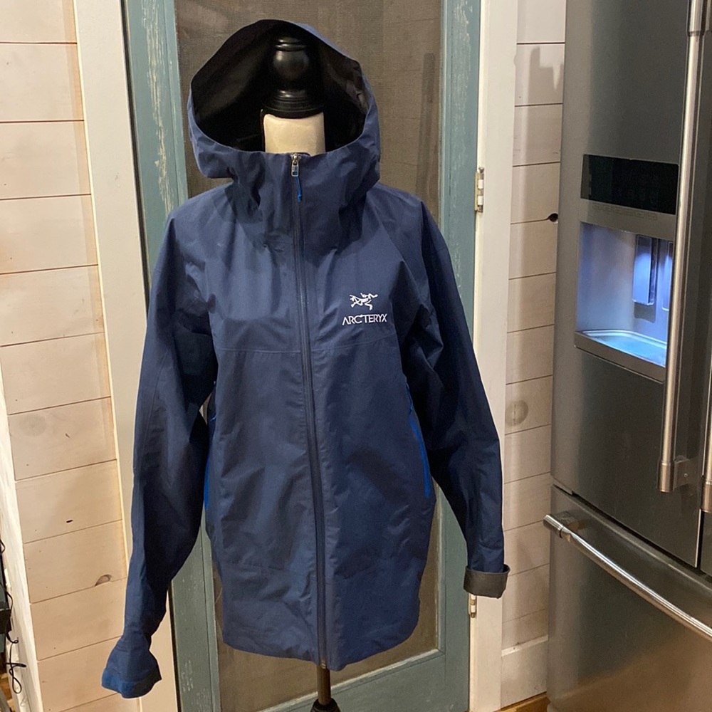 Arc’ teryx mens jacket